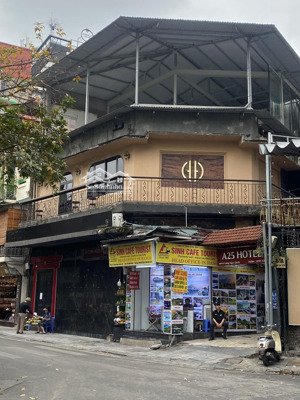 cho thuê nhà mp minh khai, dt 90m2, mt 8m, vị trí đẹp, kinh doanh mọi mô hình, giá 80tr, thuê thẳng
