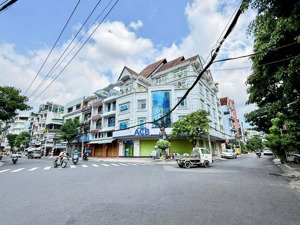 bán nhà hẻm 11m có vỉa hè, ngay bàu cát, p.14, tân bình 77m(4.2x18.2m) tiện xây 6 tầng. chỉ 13.5tỷ