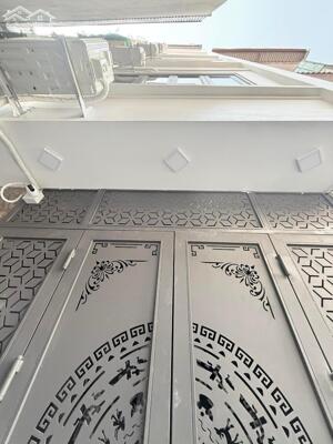 Siêu phẩm nhà mới đón xuân - Xuân La 40m2, 6T, thang máy, ô tô,tặng nội thất