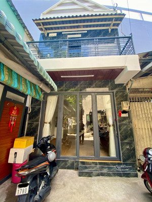 bán nhà riêng tại nguyễn văn lượng, 3,4 tỷ, 19,8 m2, giá tốt