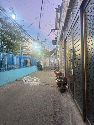 nhà mới đẹp - căn góc 2 mặt hẻm thông - bong sao gần chợ sáng bùi minh trực q8 - 27m2 - 3.5 tỷ