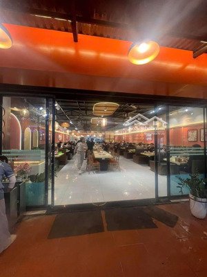 cho thuê nhà mặt phố đình thôn, 160m2, mặt tiền:7m, thông sàn,cho kinh doanh mọi mô hình,cực đẹp !