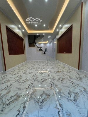 bán nhà tây mỗ, 3 tầng 41m 7 tỷ 700 triệu, 30m ôtô đỗ, 200m trường tiểu học, tttm vincom