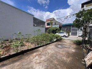 - bán lô đất hải thành, dương kinh gần trung tâm hành chính phường - ô tô vào tận nơi