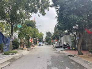 90m2 đất khu phân lô 193 văn cao - ngang 4.5m - đường 12m