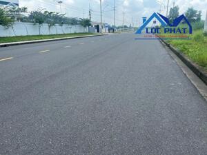 Bán đất xây dựng xưởng 30.000m2 giá chỉ 144,3 tỷ. KCN Trảng Bom-Đồng Nai