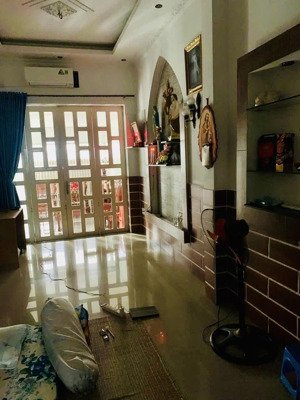 mặt tiền giá hẻm - ngay bờ tham lương - xe tải tránh - 80m2 (4x20m) - 2 tầng - 6.x tỷ - khu xây dự