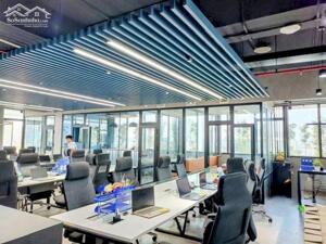 Bán Tòa nhà Mặt phố Lạc Long Quân, 145m2 x 7T x MT 8m, Khai thác dòng tiền lớn, 98 tỷ