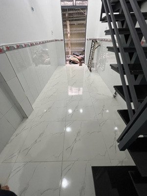 chính chủ bán nhà tại xô viết nghệ tĩnh, p21, bình thạnh, 30,2m2, 2 tầng, 2pn + gác, mới đẹp 3,3 tỷ