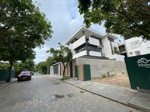 bán nhà biệt thự trong khu vip 1 kđt vcn phước hải 330m2 giá 26 tỷ có nhà