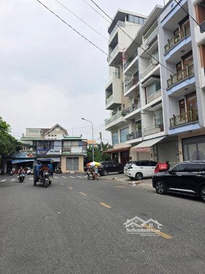 bán nhà mặt tiền khu vip tân sơn nhì 4 tầng ngang hiếm 4.5x20 vuông vức
