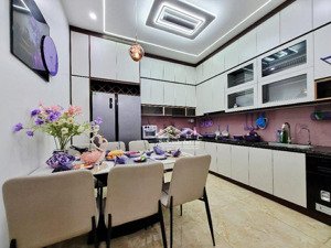 bán nhà đẹp mới phố hồng mai- gần trường c3 đoàn kết - hai bà trưng: 40m2 5 tầng đẹp ở luôn