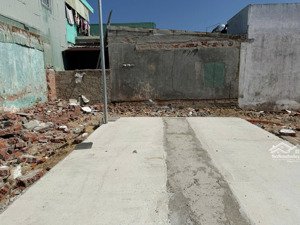 bán đất kiệt mai đăng chơn trước trường phạm hồng thái, ngang 7m hiếm 80,4m giá 3,2 tỷ