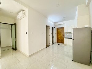 cho thuê 6tr/tháng căn hộ 2pn sài gòn intela, sẵn nội thất điện máy, ở ngay. lh: 