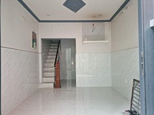 nhà mới 2 tầng hẻm 1 sẹc kdc hiện hữu ngang gần 4.5m nhỉnh 3 tỷ