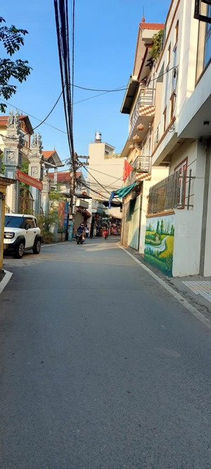 cần bán gấp lô đất nền cực đẹp vuông vắn sẵn sổ đỏ tại cao xá đức thượng,giá đầu tư hấp dẫn