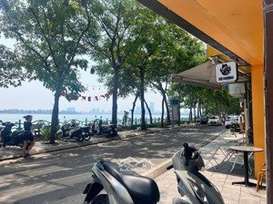 bán tòa aprment hồ tây 80m mặt tiền gần 8m 7 tầng thang máy 30m ra hồ dòng tiền khủng!