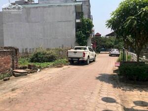 Chính chủ cần bán gấp mảnh đất thổ cư View hồ điều hoà tại trung tâm phường Phúc Lợi, Long Biên