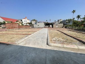 bán đất trung tâm phường lê ích mộc, đối diện trường cấp 3 quang trung chỉ 650tr