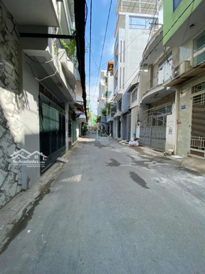 căn duy nhất !hxh, dt lớn 4.5m x 21m- 110.5 m2, khu lê văn sỹ, q3 chỉ 17.5 tỷ tl, vũ