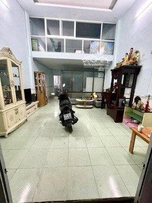 4.5x16m, chủ gấp bán nhà 2 tầng, 3pn, hxh, quang trung, p10 gò vấp, 5 tỷ nhỉnh (ngay vincom)