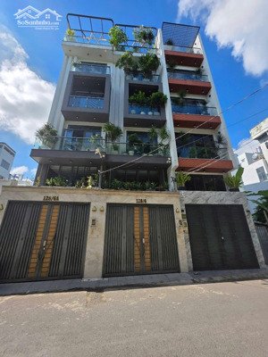 _siêu phẩm nhà phố full nội thất có thang máy 7pn vị trí đắc địa ngay công viên làng hoa_