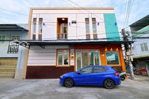 nhà mặt tiền hẻm rộng,đẹp,thuận tiện định cư , kinh doanh