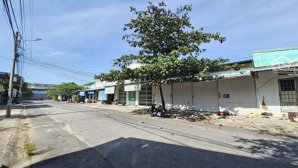 bán đất 10x30m an thạnh. tiện xây kho, xây biệt thự. rẻ chỉ 7.8 tỷ. nhanh tay lh 