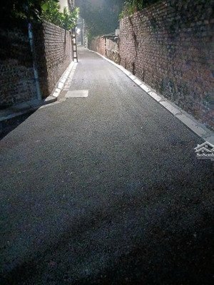 bán lô đất 42m giao tất, gia lâm giá chỉ 2 tỷ 300 triệu