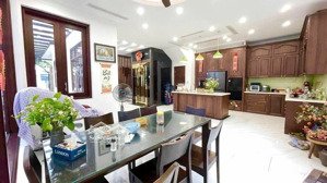 hàng limited -- thang máy -- siêu hiếm --mặt đường đôi lk an hưng -- đỉnh kinh doanh