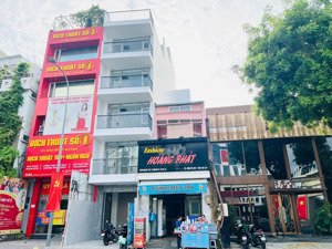 cho thuê tòa nhà vp mt nguyễn trãi q1, 1t 6l thang máy, 4.5x30m, vị trí vàng, tiềm năng lớn