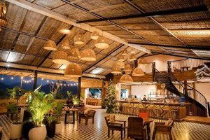 cực phẩm hiếm có mbkd siêu vip tại đình thôn .dt 162m2 mặt tiền 8m giá thuê rẻ cho kd mọi mô hình