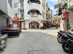 ủa..alo có nhầm ko? hxh kinh đô thời trang lê văn sỹ, quận 3 - chỉ 10.9 tỷ 3 tầng - 50m2(3.4x16)