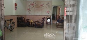 cho thuê tầng trệt, nhà chính chủ