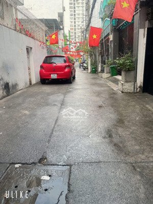 chỉ 5.3 tỷ - siêu phầm 4 tầng hẻm 6m sát lâm văn bền - 4m x 10m - 5pn, 6wc - shr, hc đủ