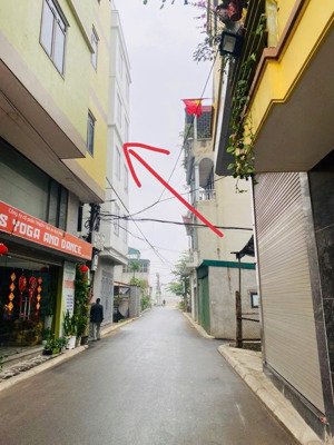 chính chủ cho thuê nhà nguyên căn 7 tầng xây mới đường anh dũng