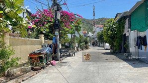 hot! bán đất mặt tiền đường sử hy nhan, phường vĩnh hoà, 100m2 ngang 6m. giá chỉ 7.5 tỷ