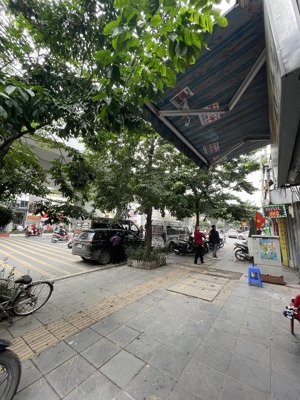 chính chủ cho thuê nhà mặt đường minh khai