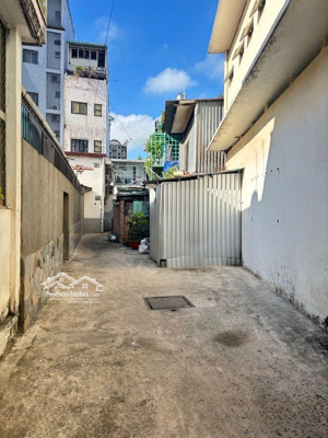 60m2 sd - 3,9tỷ - ngay chợ thị nghè - 100m sang quận 1