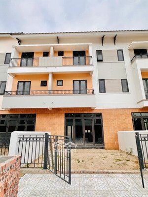 liền kề diện tích lớn 160m giá 11,5 tỷ 24 không lãi gốc - trực tiếp cđt- có ck- da centa riveside