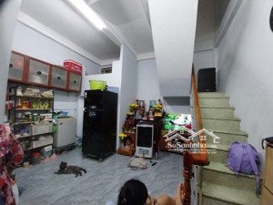 mt tân thới nhất 05, kẹp hẻm ô tô (4,4x18) - đường đông kd tốt