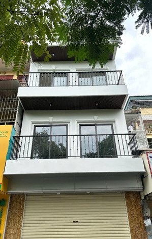 chính chủ cho thuê tầng 1 & 2 nhà mặt phố nguyễn quý đức, thanh xuân 130m²/sàn, mặt tiền 5.2m