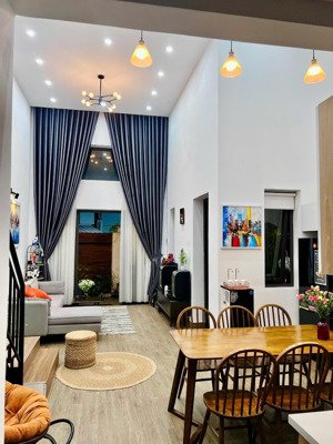 chủ gửi độc quyền nhà vườn 2 tầng siêu xinh kiệt ô tô tôn đản