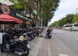 bán nhà góc 2 mặt tiền siêu đẹp hậu giang - nguyễn văn luông - q6 - 18 x 21m - hđ thuê 150tr