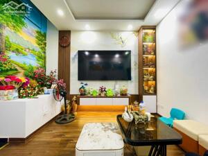 BÁN PHỐ ĐẠI TỪ - HOÀNG MAI GẦN HỒ LINH ĐÀM, HAI THOÁNG TRƯỚC SAU, 5 TẦNG NỘI THẤT ĐẸP.