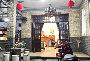 Bán Nhà Mặt Tiền, Metro Khu Công Nghệ Cao, Ngang 12m, 376m2(12mx31m), Chỉ Nhỉnh 49 Tỷ (TL)