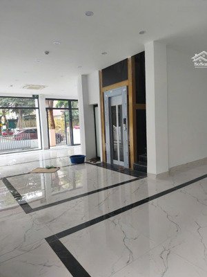 chính chủ cần cho thuê gấp nhà số 2 đtm dịch vọng hậu - cầu giấy. dt 115m x 7t. giá 44 triệu