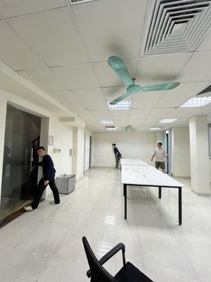 cho thuê văn phòng văn quán, chiến thắng, 60m2/tầng, sàn thông, mặt tiền rộng