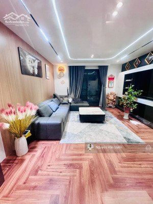 nhà đẹp giá tốt '' doãn kế thiện '' cầu giấy. 39m2 x 5 tầng x 7''95 tỷ. ngõ rộng thoáng'' gần ô tô ''