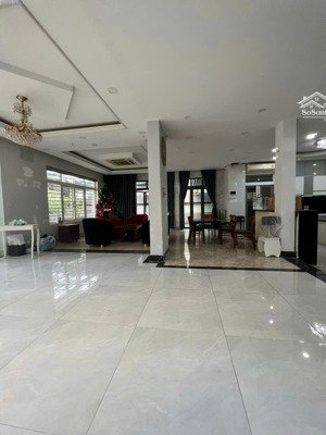 * bán biệt thự thạnh mỹ lợi, 15m x 18m, hầm trệt 3 lầu, 55 tỷ